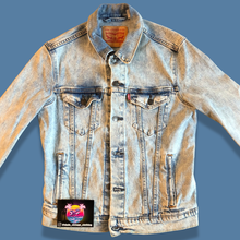 Load image into Gallery viewer, Levi&#39;s Denim Jacket
