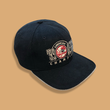 Load image into Gallery viewer, New York Yankees Snapback
